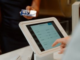 Role-of-Clover-Kiosk-in-Reducing-Wait-Times