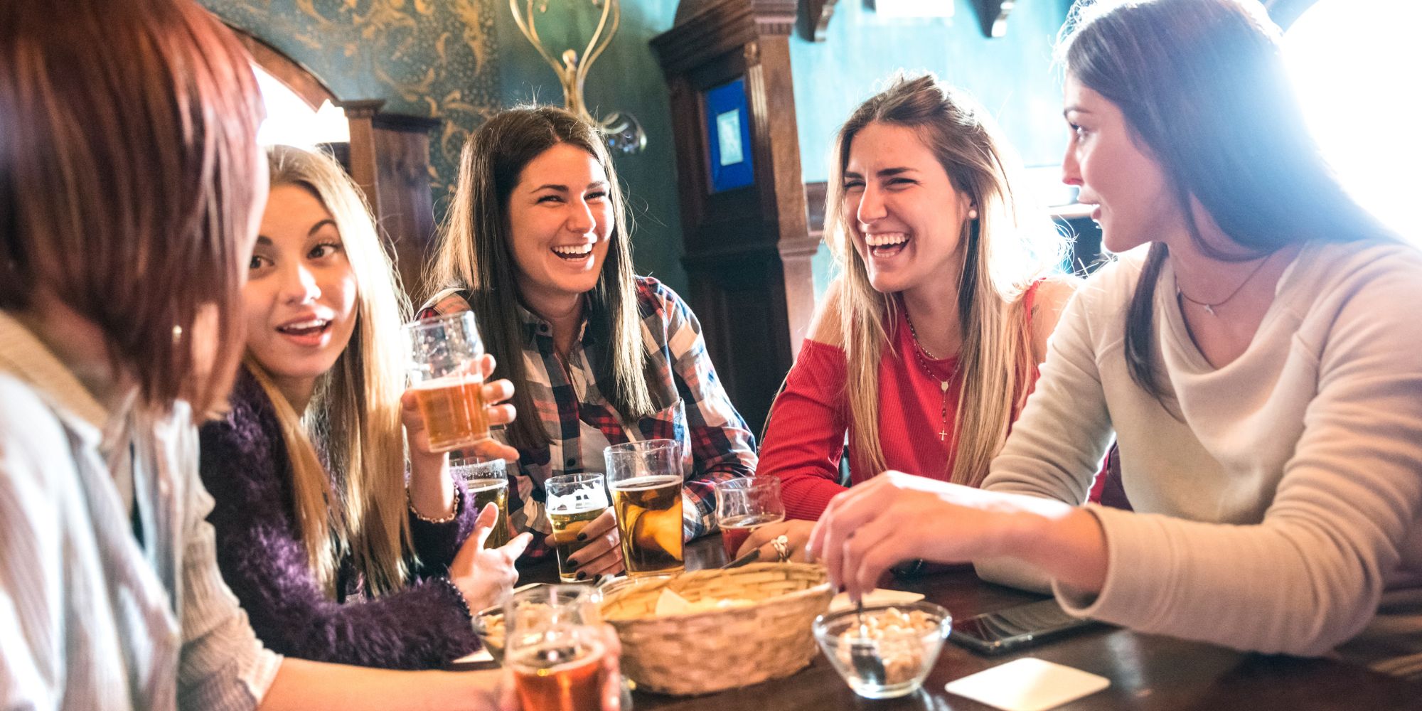 Exploring the Top 6 Millennial Food Trends of 2024 - Applova