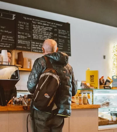 How Clover Kiosk Enhances Customer Experiences