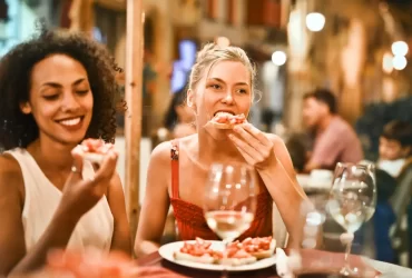 Improve Restaurant Dining Experience and Revenue using Self-Ordering Kiosks