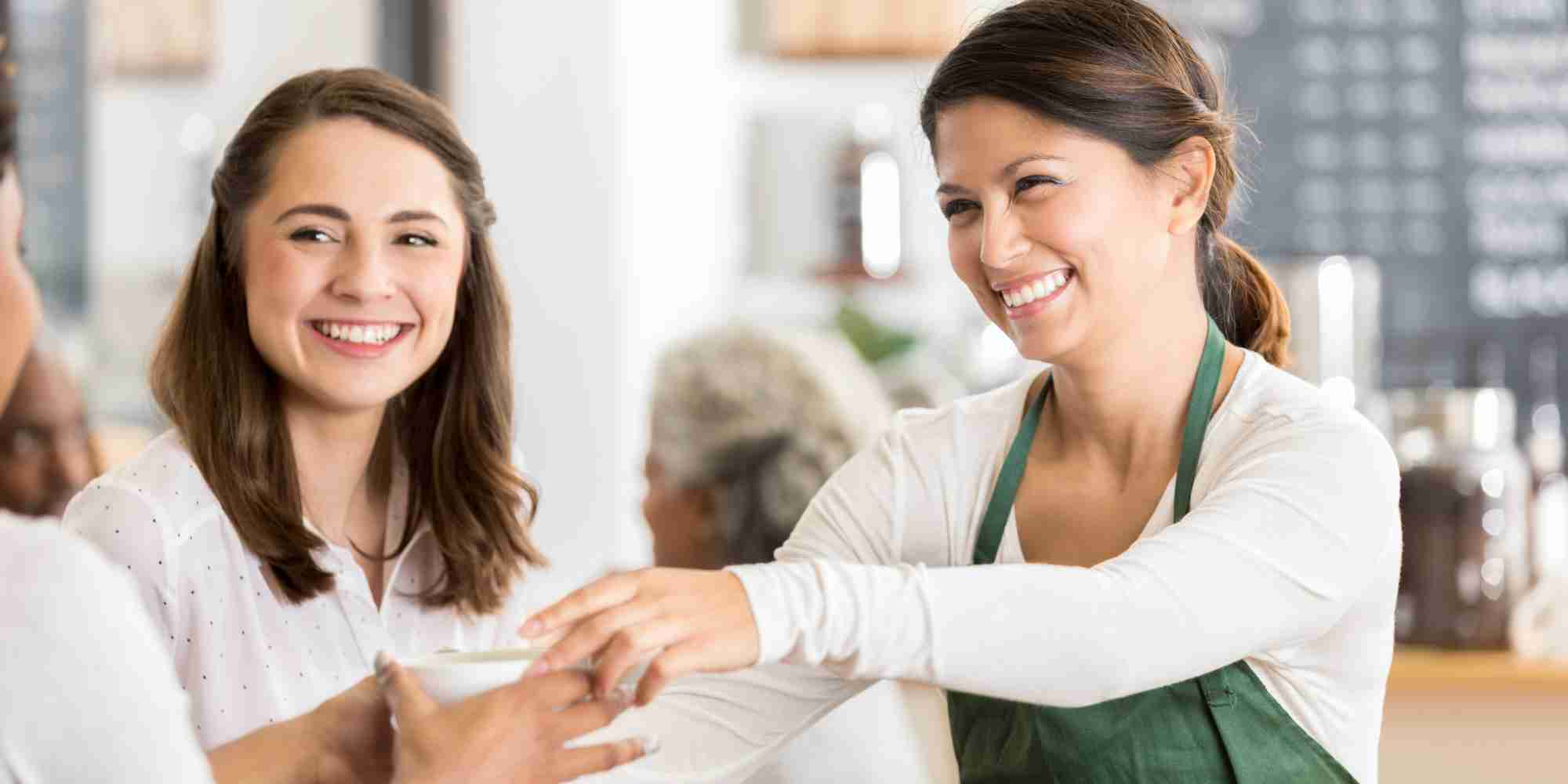How To Ensure Customer Satisfaction At Your Restaurant - Applova