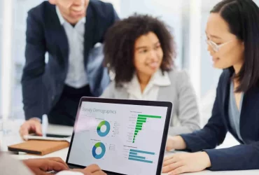 Using Customer Demographics To Boost Restaurant Revenue - Applova