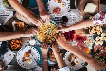 Achieving-Success-through-a-Values-driven-Culture-applova