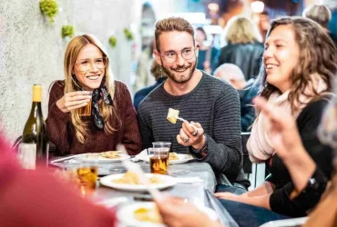 How Self-serve kiosks help in customer engagement - Applova