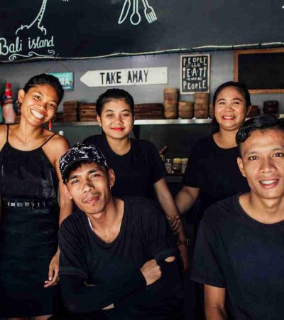 How to tackle Labor Shortage in the restaurant industry? - Applova