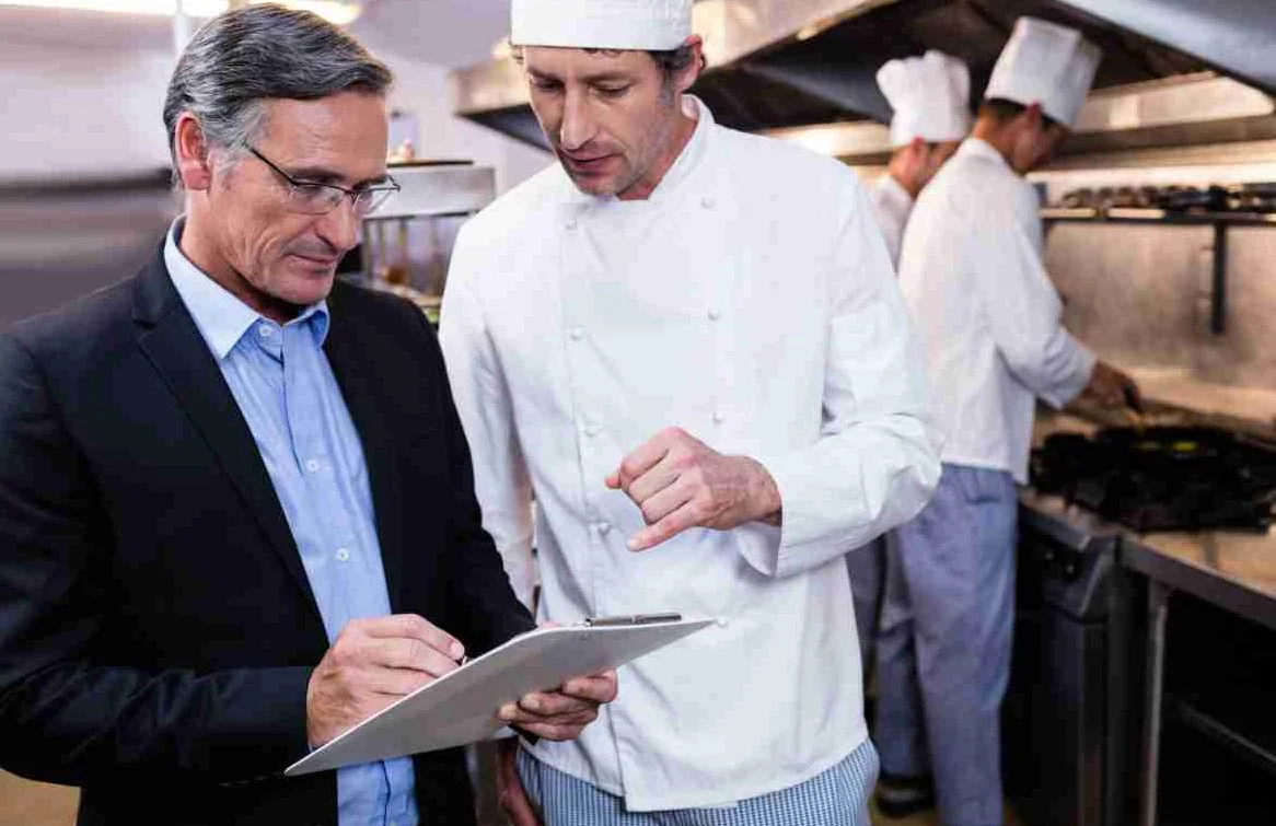 Top 10 Important Tips for New Restaurant Managers - Applova