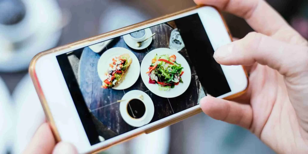 Instagram for Restaurant Marketing Promotions - Applova