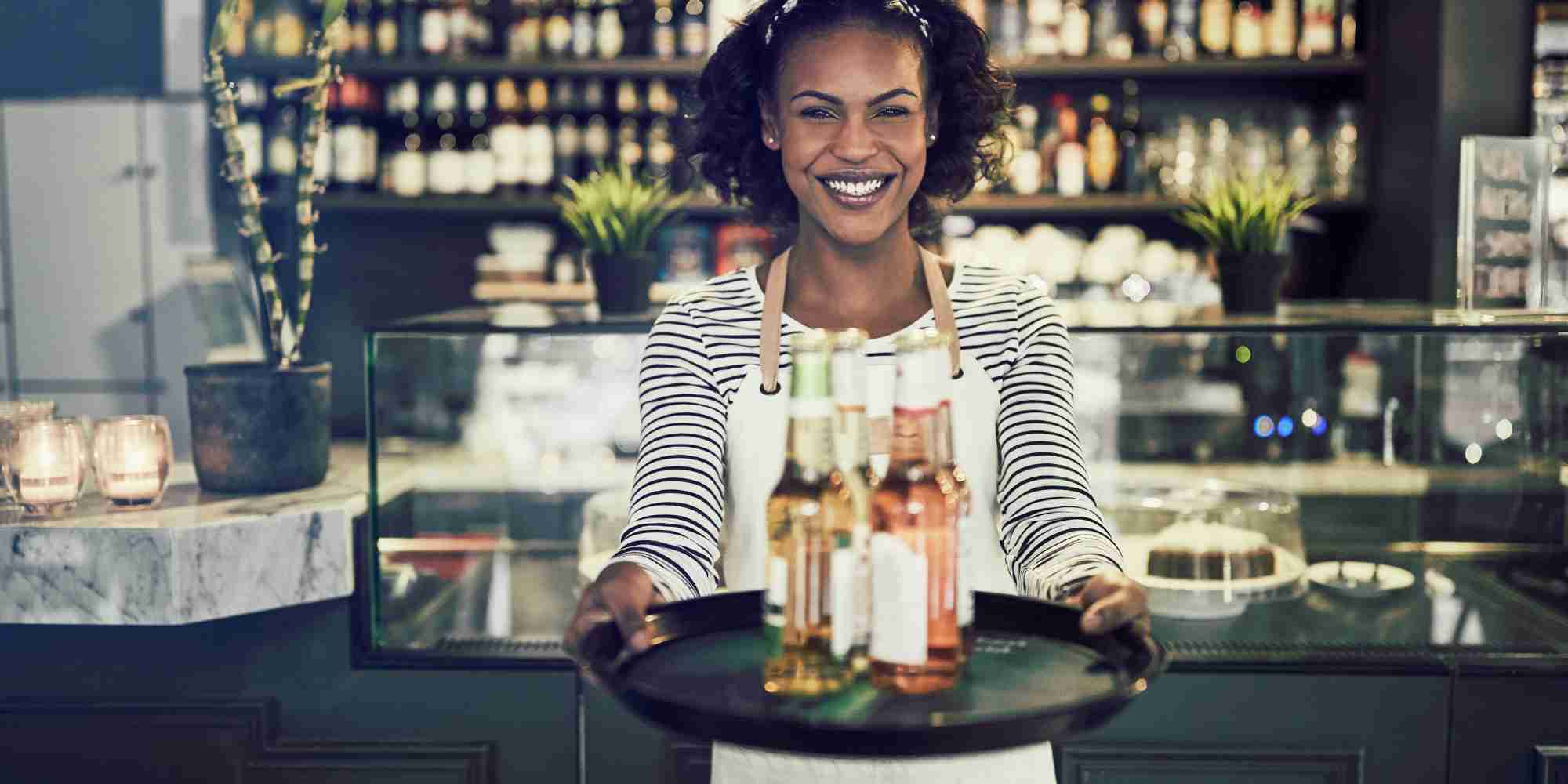 How Self-Ordering Kiosks and POS Systems Work Together to Streamline Restaurant Operations - Applova