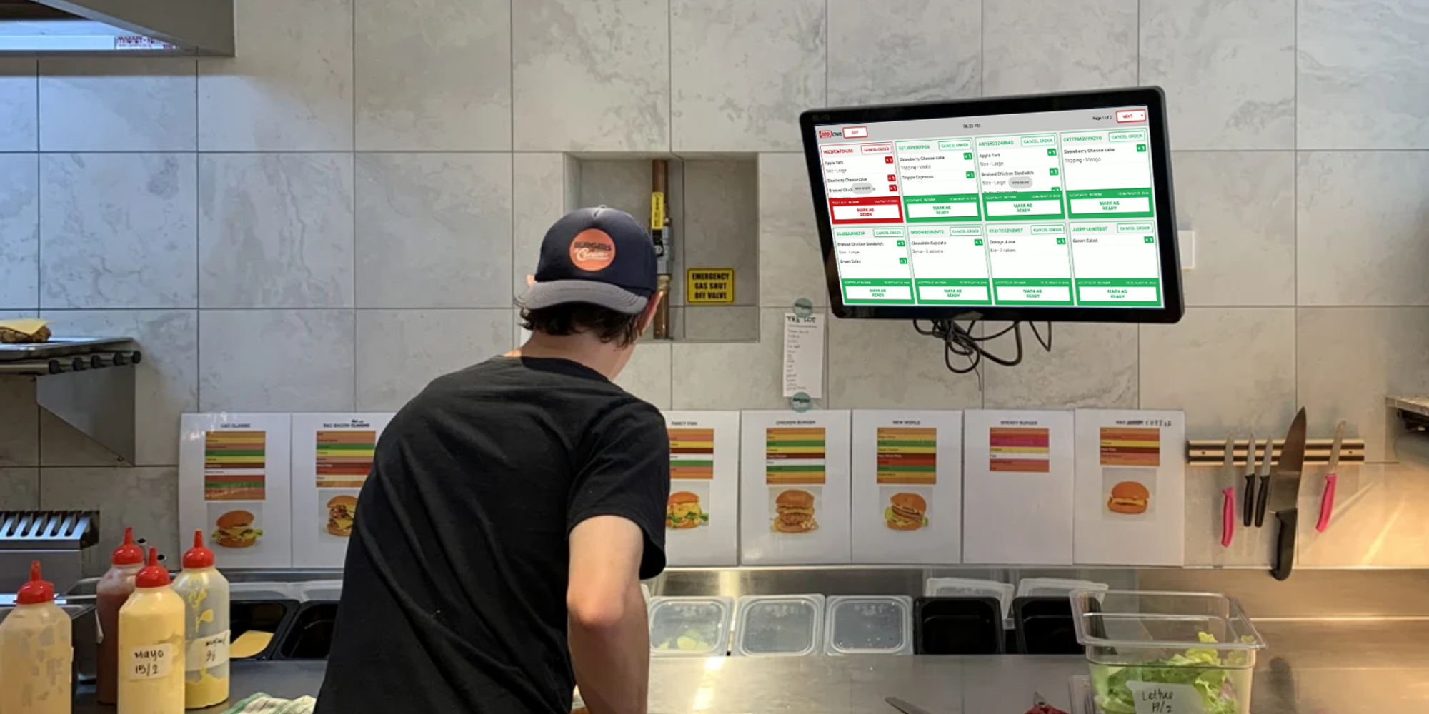 How Does a Kitchen Display System Work - Applova