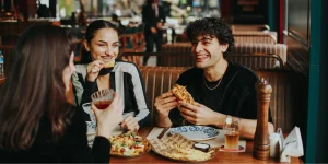 Benefits of Fall Restaurant Marketing - Applova