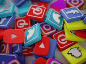Restaurant loyalty programs promoted through social media platforms like Facebook and Instagram